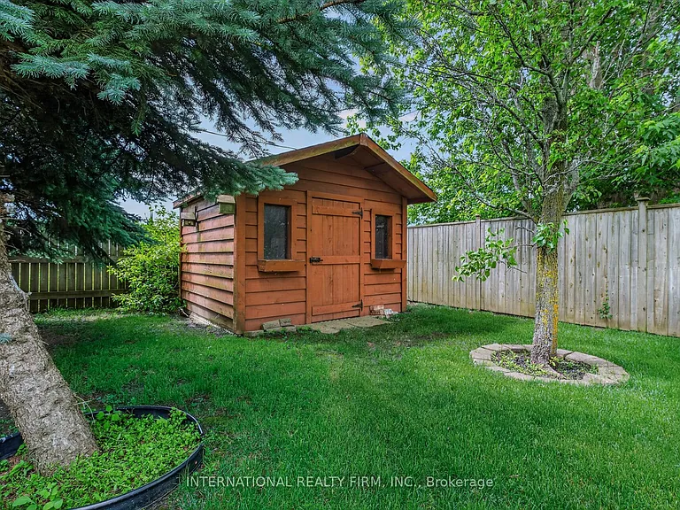 18 Sea Breeze Dr — Photo 49