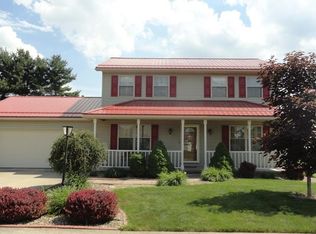 126 Bob Ed Harris Ave SW, New Philadelphia, OH