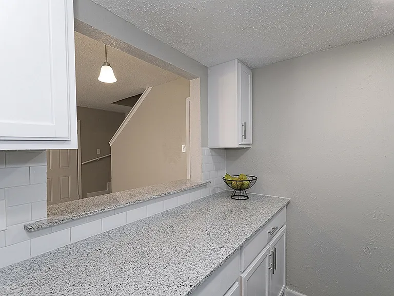 B2 - 2BD, 2BA - 1201SF - Kitchen