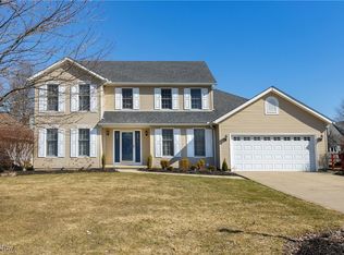 29930 Wellington Dr, North Olmsted, OH 44070
