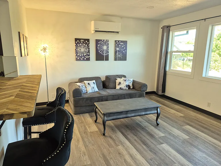 302 Ayba St #1 — Photo 5