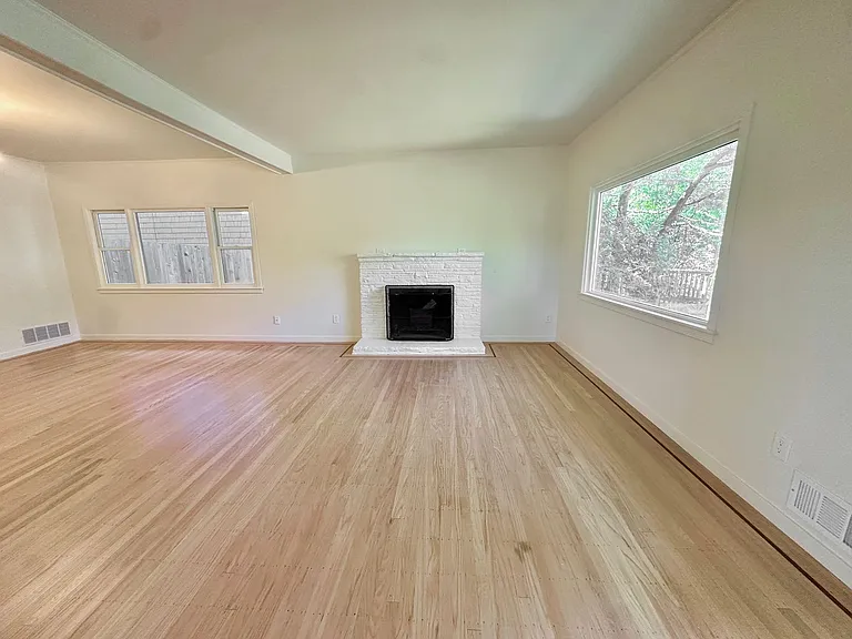 9 Bungalow Ave — Photo 7