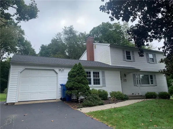 (undisclosed Address), Monroe, CT 06468