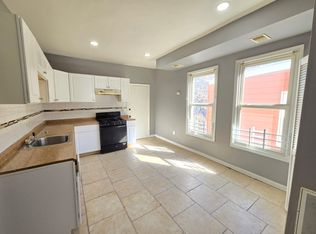 113 Rose Ter #2A, Newark, NJ 07108