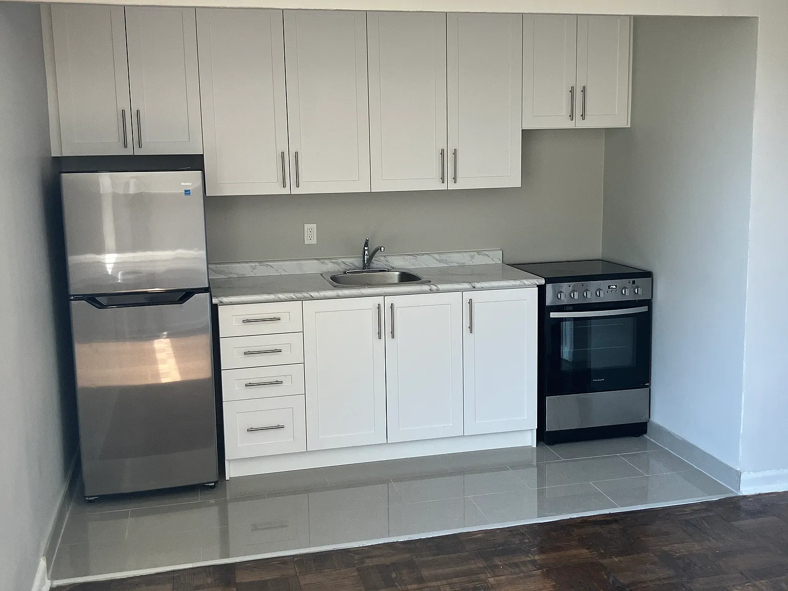 65 Windermere Ave. — Photo 3