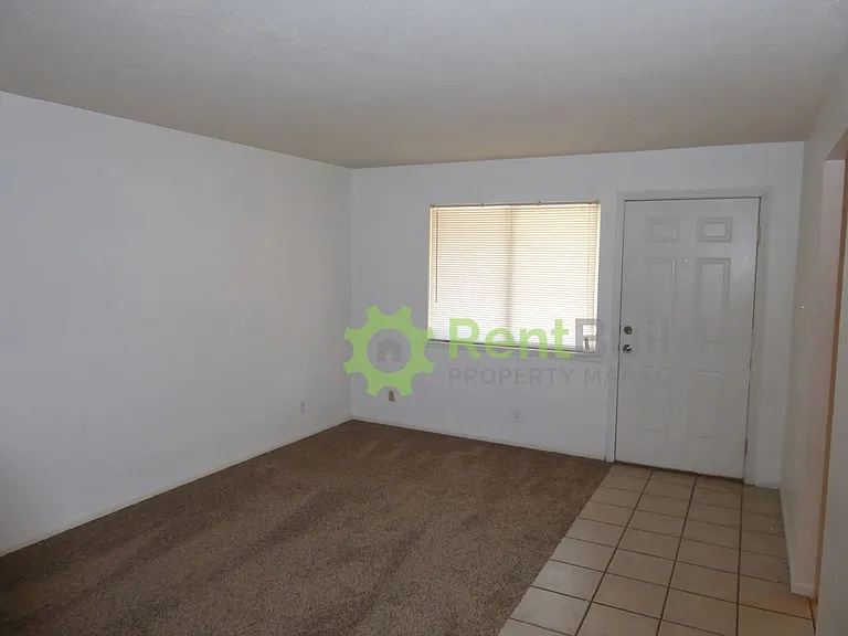 205 Vassar Dr SE — Photo 15