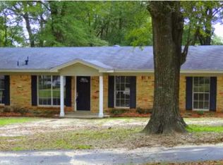 3120 Graham Rd N, Mobile, AL 36618