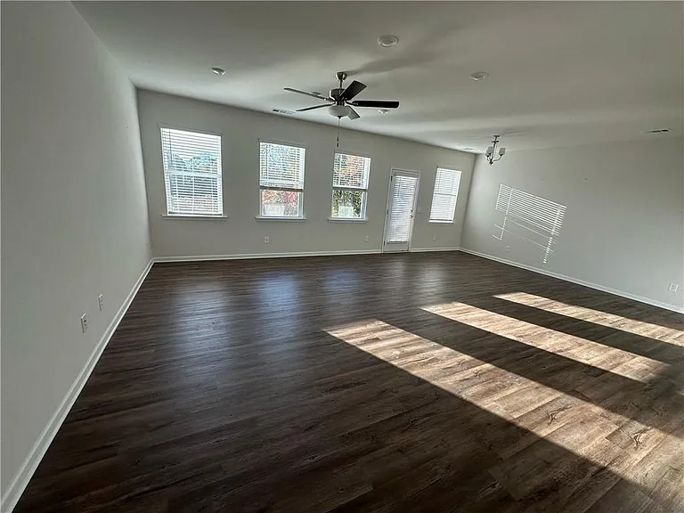 45 Pineview Dr — Photo 10