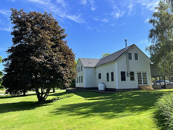 2nd image of 1079 State Highway 68