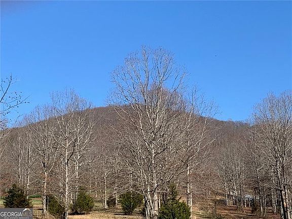 3rd image of 49 Long Mountain Trl
