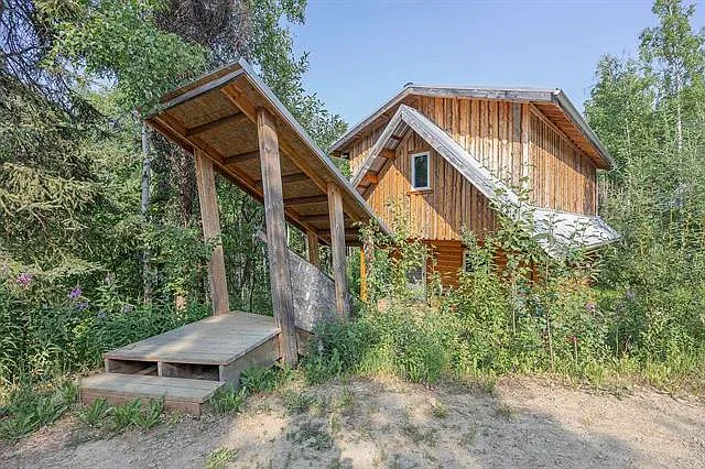4020 Old Wood Rd — Photo 1