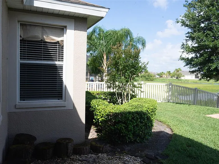 2504 Ladoga Dr — Photo 21