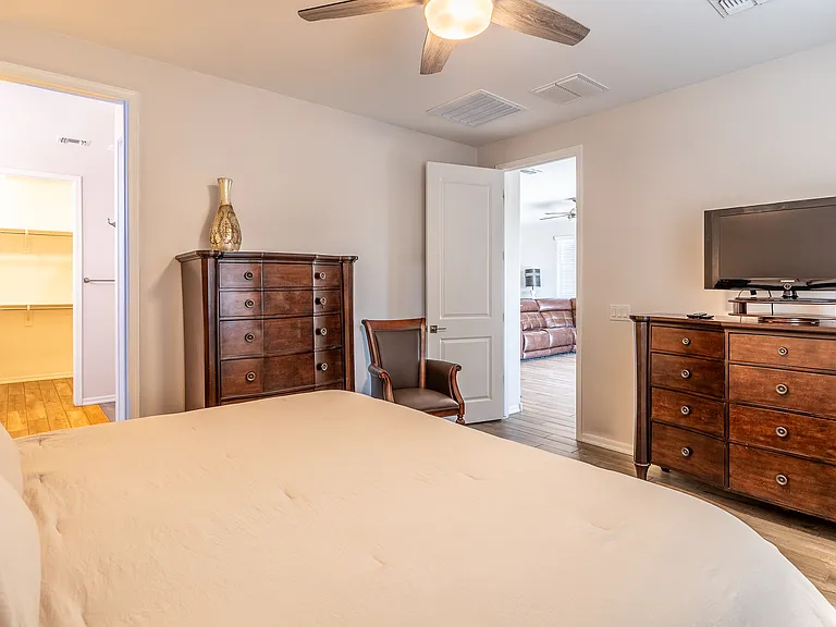 12088 E Ryscott Cir — Photo 37