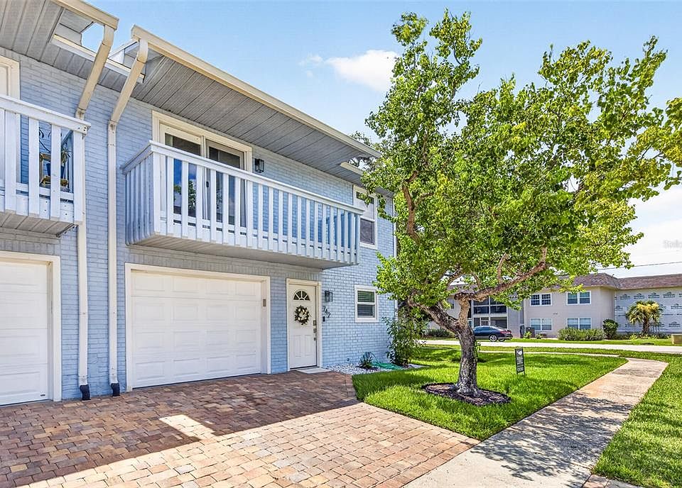 1st image of 742 LAUREL BAY CIRCLE