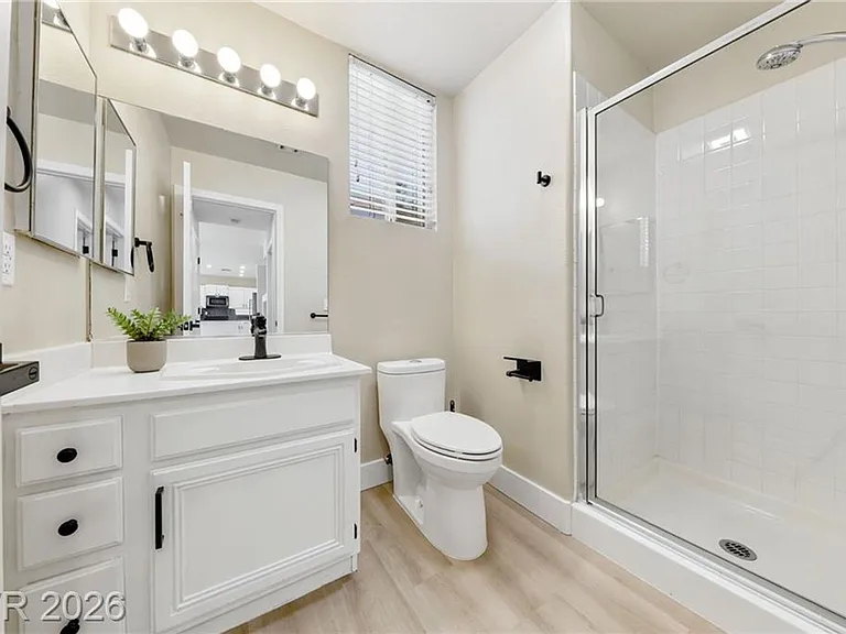 2551 Williamsburg St — Photo 22