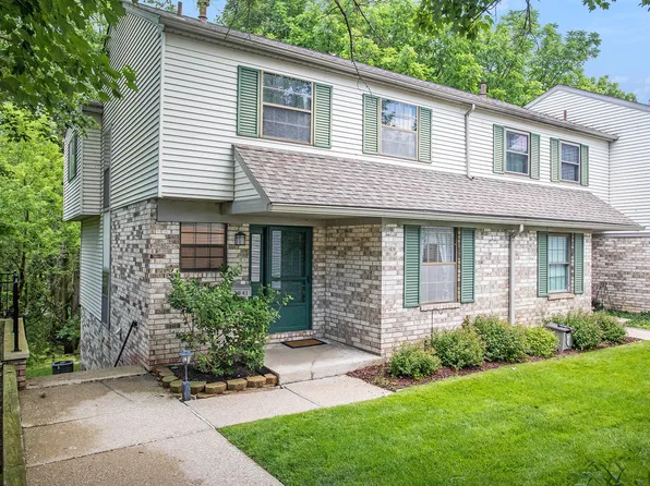 3841 Greenleaf Cir, Kalamazoo, MI 49008
