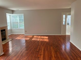383 Andover Pl, Robbinsville, NJ 08691