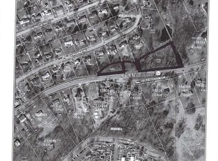 Hopewell Ave, Fishkill, NY 12524