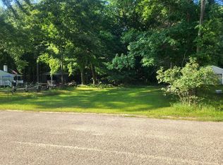 N Shore Dr, Lake, MI 48632