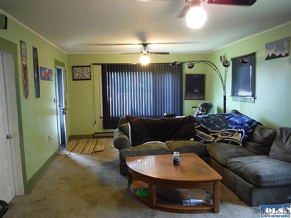 2nd image of 224 W 11th St