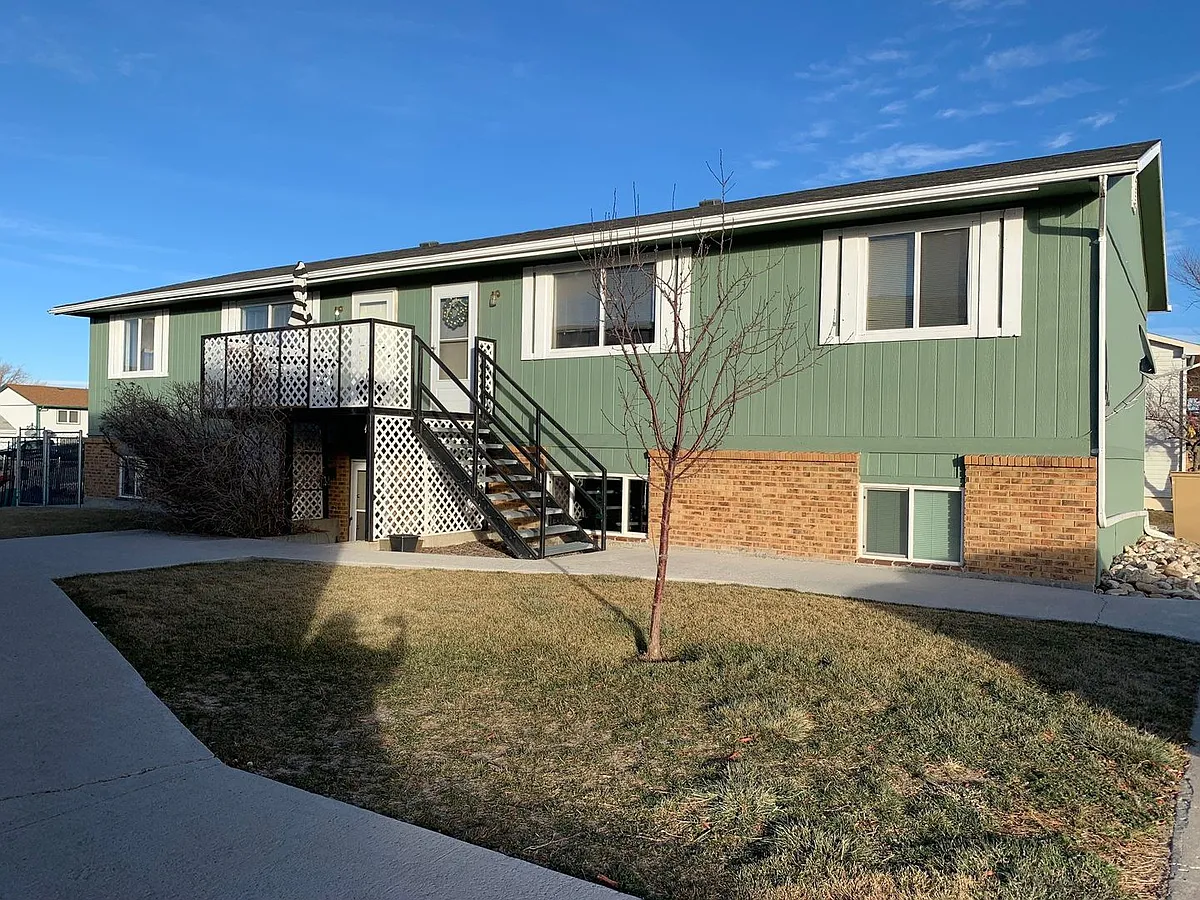 Building Photo - 720 2nd Street
