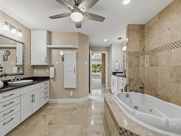 25207 Lake View Dr — Photo 15