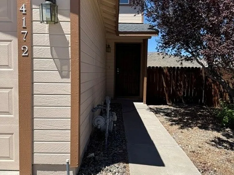 4172 Gordon St — Photo 1