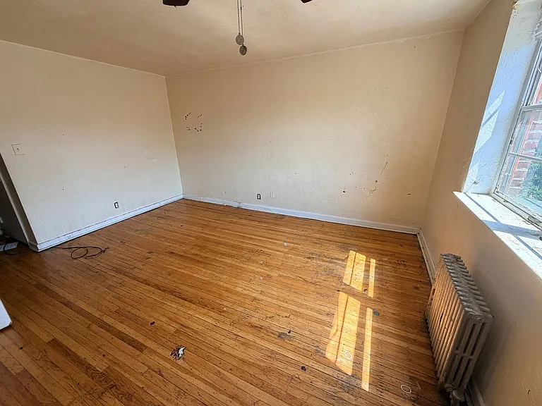 Parkside Apartments — Photo 6