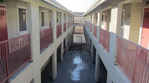 2nd image of 1101 Gaviota Ave APT 2