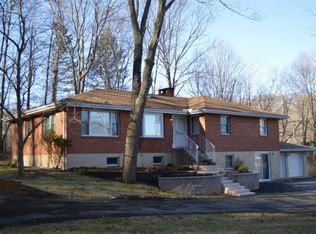 2109 Sanders Ct, East Stroudsburg, PA 18302