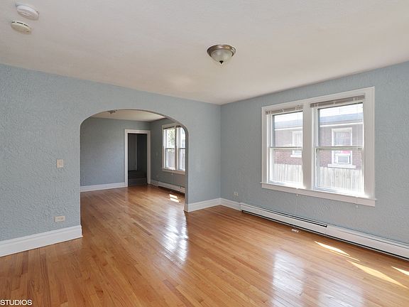 2nd image of 1531 Lincoln St