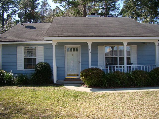 1st image of 65 Hornet Dr