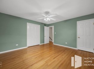 5861 Virginia Ave, Clarendon Hills, IL