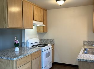 1411 E Rumble Rd #1, Modesto, CA 95355
