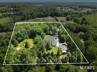 6202 Black Creek Dr, Middleville, MI 49333