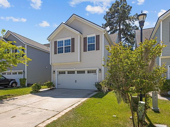 2nd image of 8988 Cat Tail Pond Rd