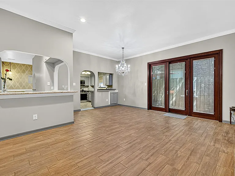 15068 Kimberley Ct — Photo 7
