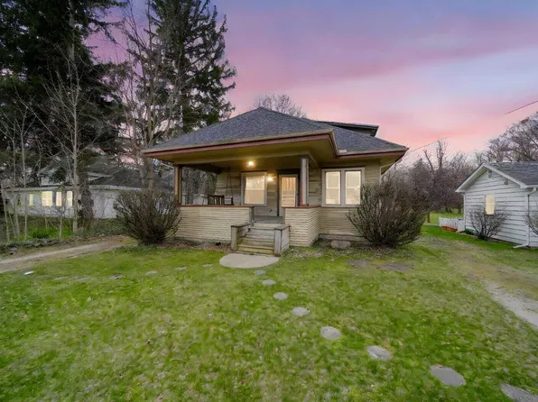 325 Jonesville St, Litchfield, MI 49252