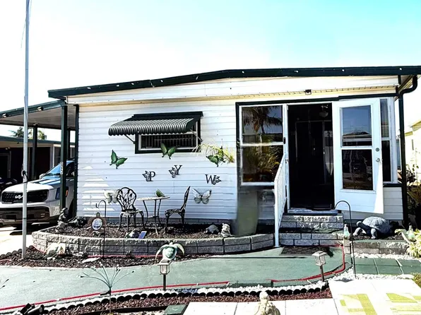 2505 E Bay Dr #95, Largo, FL 33771