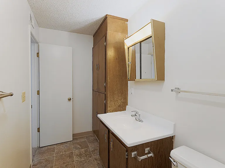 945 S 12th St #2 — Photo 10