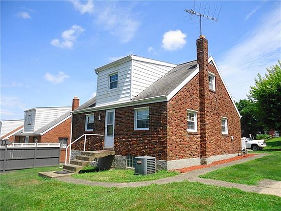 2nd image of 317 Henry St