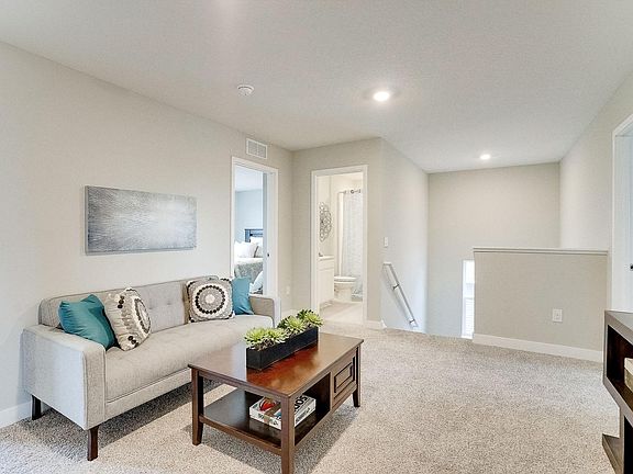 7th image of this home