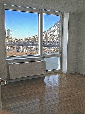 5th image of 415 Main St Floor 7