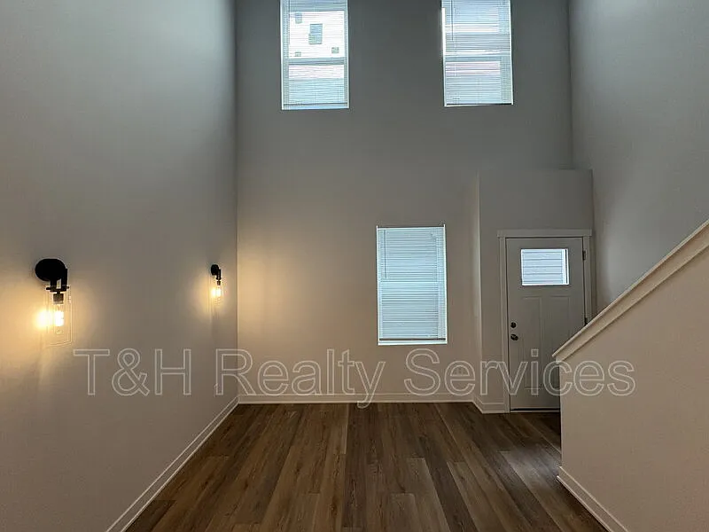 1 bed, 1.5 bath, 520 sqft, $1,400 — Photo 4