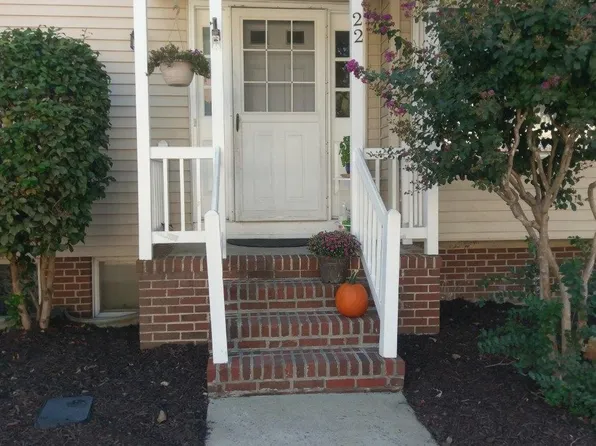 22 Bromley Dr, Williamsburg, VA 23185