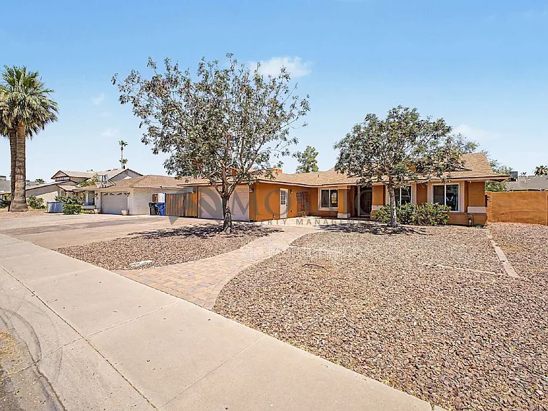 4526 W Jupiter Way — Photo 3