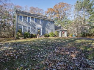 145 Boxwood Ln, Bridgewater, MA 02324