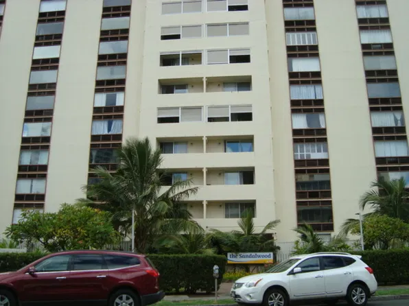 910 Ahana St APT 907, Honolulu, HI 96814