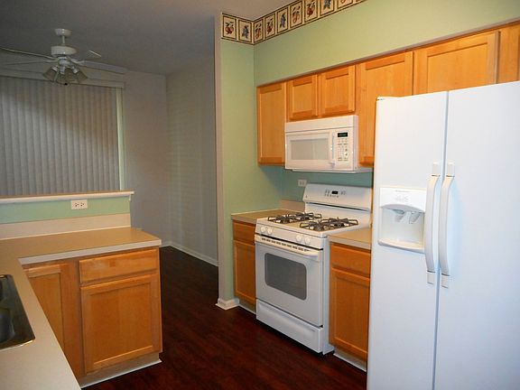 4th image of 2122 Fulham Dr #2122