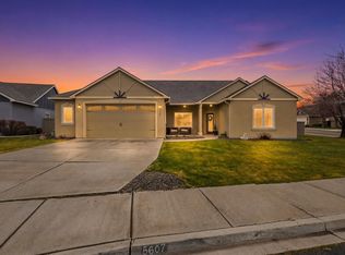 5607 W 16th Ave, Kennewick, WA
